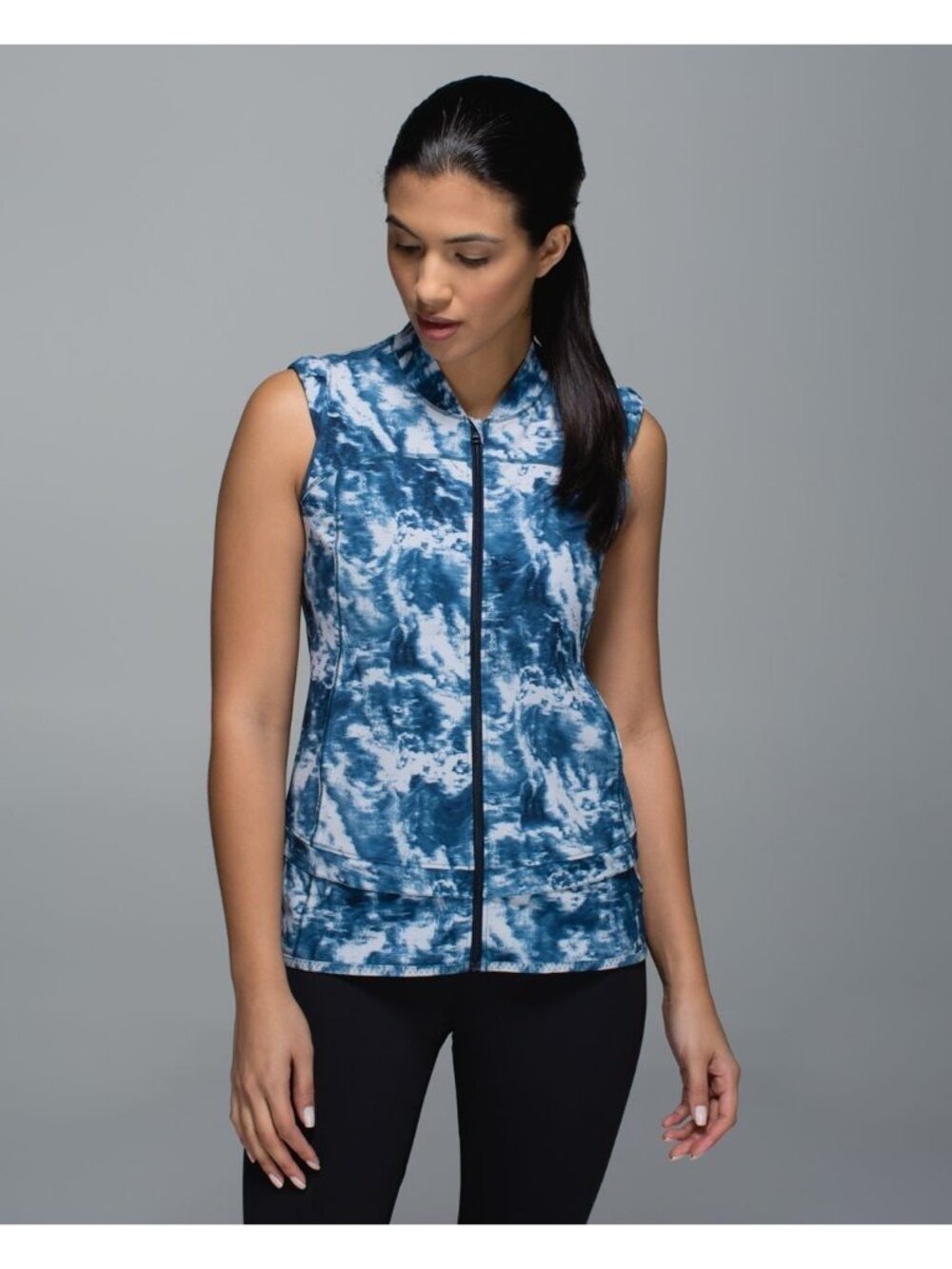 Lululemon Light Speed Vest Sea Side Silver Fox Alberta Lake 8